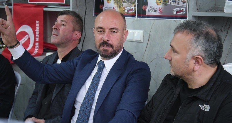 Başkan Togar’dan Karaaslan’a: “Aynı cevabı İYİ Parti’den aday olduğunda verseydiniz”