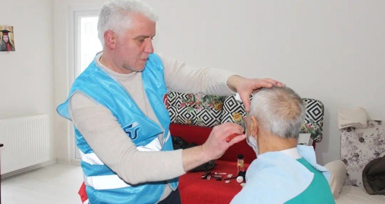 Tekkeköy Belediyesi’nden evde kuaför hizmeti