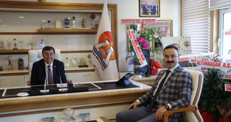 Kaymakam Ayvat’tan Başkan İkiz’e hayırlı olsun ziyareti
