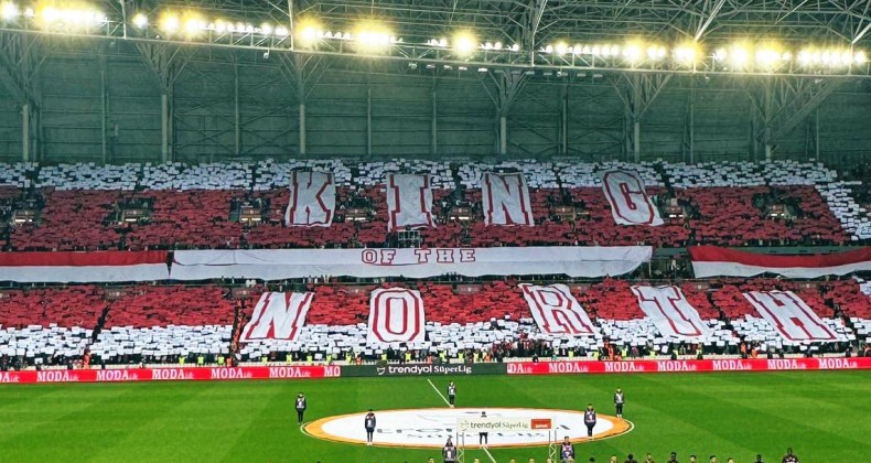 Karadeniz derbisinde Samsunspor, Trabzonspor’u mağlup etti