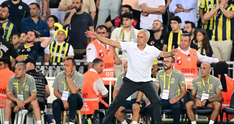 Jose Mourinho’dan yeni rota: Avrupa Ligi’ni kazanırız