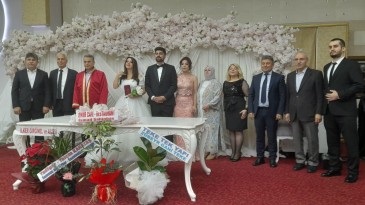 Özköse ve Kılıçoğlu Ailelerinin Mutlu Günü