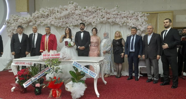 Özköse ve Kılıçoğlu Ailelerinin Mutlu Günü