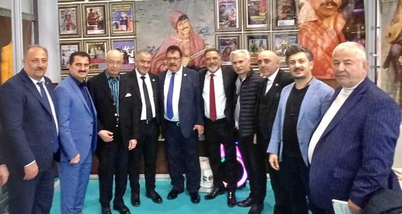 Büyük Samsunlular Tanıtım Günleri’nde Yıldıray Çınar Standına Büyük İlgi