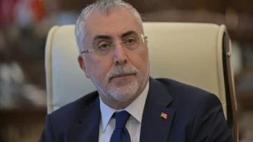 Vedat Işıkhan’dan emekli bayram ikramiyeleriyle ilgili açıklama