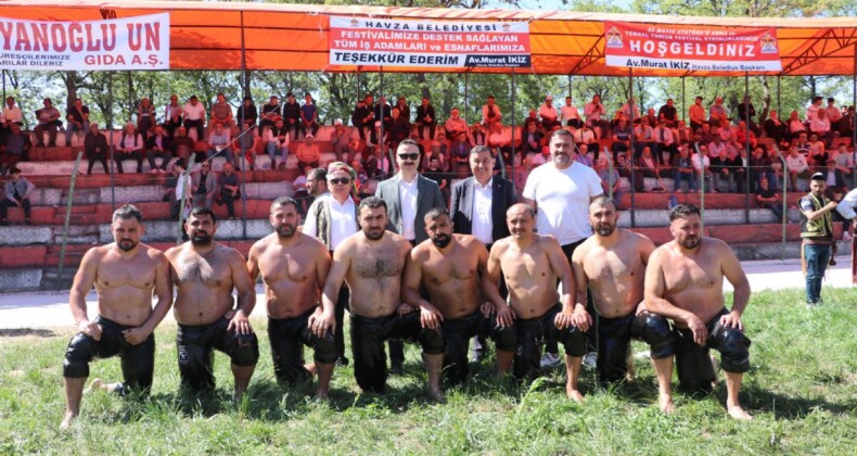 TÜRKİYE’NİN BAŞPEHLİVANLARI KARADENİZ’İN KIRKPINARI’NA GELİYOR!