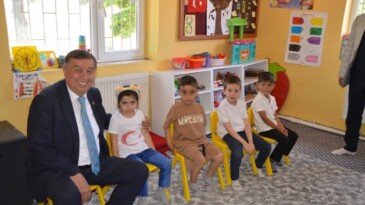 Mısmılağaç’ta Tatil Zili Başkanla Çaldı
