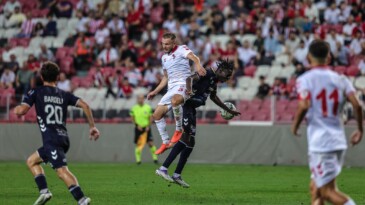Samsunspor, Hazırlık Maçında USL Dunkerque’yi Tek Golle Geçti