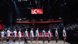 3 Gün Sonra Yine Aynı Son! 12 Dev Adam, Yunanistan’ı Parkede Denize Döktü!