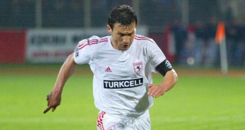 Celil Sağır: “Hakem rezildi ama 10 kişi bu kadar aciz oynamak kabul edilemez!”