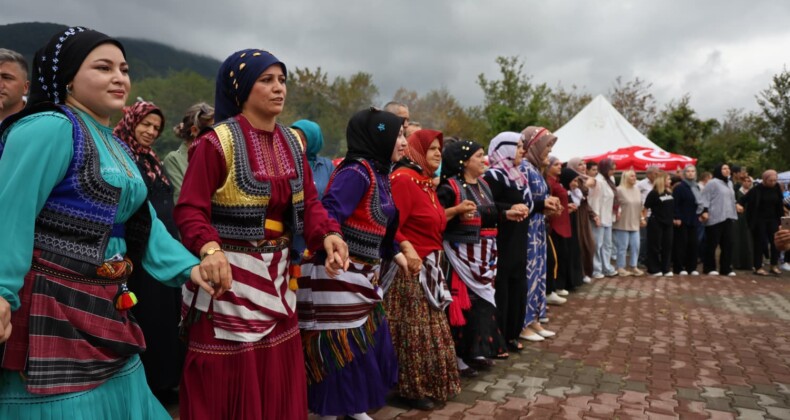 Atakum Belediyesi Geleneksel 2. Fındık Festivali’ne yoğun ilgi
