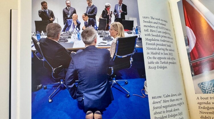 Eski NATO Genel Sekreteri Jens Stoltenberg, Cumhurbaşkanı Erdoğan’la Anılarını Kitabında Paylaştı