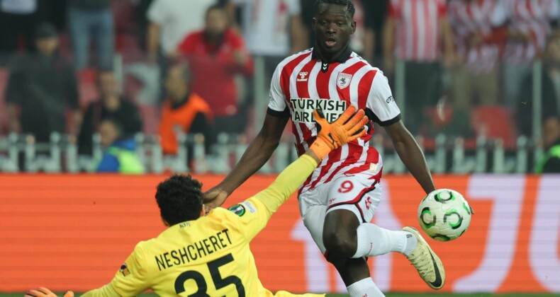 Samsunspor Avrupa’da Fırtına Gibi! Kırmızı-Beyazlılar, Dynamo Kyiv’i 3-0’la Geçti