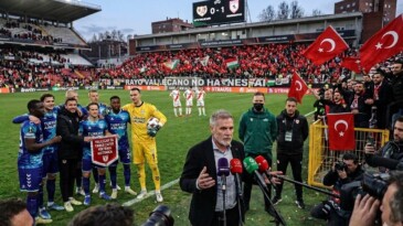 Fink: “Bu deplasmanda kazanmak kolay değil, oyuncularımla gurur duyuyorum”