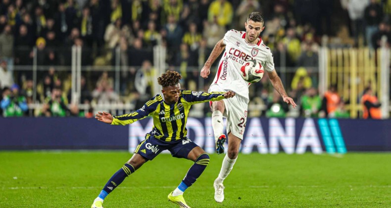 Fenerbahçe uzatmada güldü: Samsunspor deplasmanda yıkıldı (3-2)