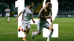 SAMSUNSPOR, EYÜPSPOR DEPLASMANINDA SON DAKİKADA ZAFERE UZANDI: 2-1