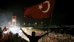 15 Temmuz’un Üzerinden 10 Yıl Geçti: Türkiye’nin Demokrasi Sınavı Unutulmuyor