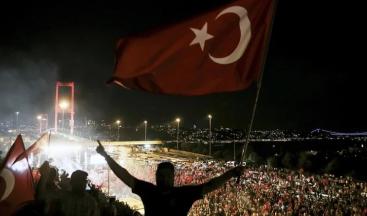 15 Temmuz’un Üzerinden 10 Yıl Geçti: Türkiye’nin Demokrasi Sınavı Unutulmuyor