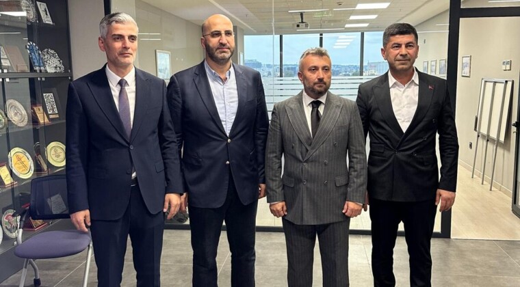 AK PARTİLİ ADAYLAR TSO MECLİSİ’NDE