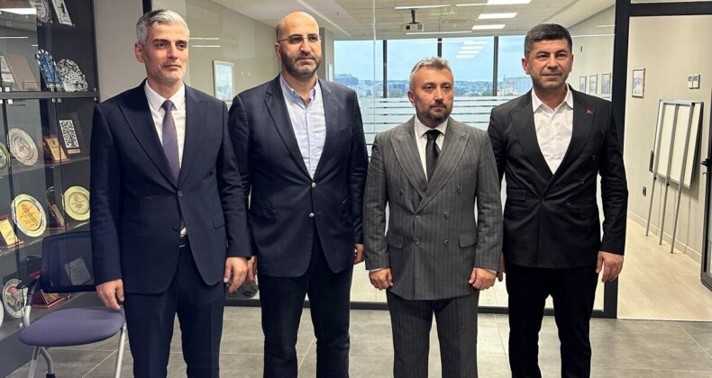 AK PARTİLİ ADAYLAR TSO MECLİSİ’NDE